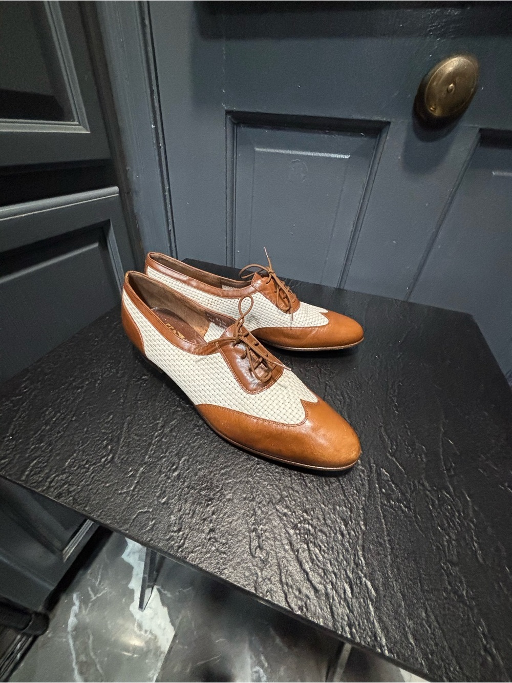 Salvatore Ferragamo Tan and Cream Leather Lace-Up Flats - Picture 4 of 9
